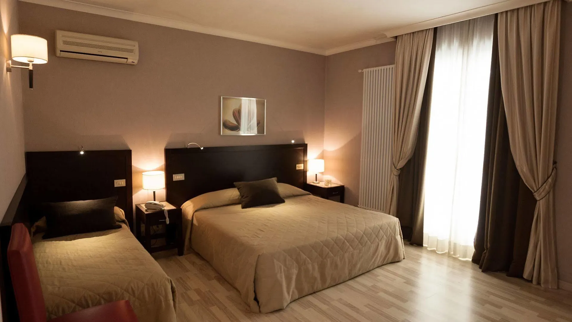 Hotel Gerber Rom 3*,